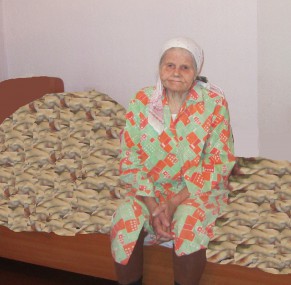 Благодаря жилищному сертификату, 88-летняя Татьяна Ивановна Сивцева, вдова участника Великой Отечественной войны Василия Зотеевича,  смогла перебраться  из частного дома в дальней  деревне Усольского района в благоустроенную квартиру, где живет уже третий